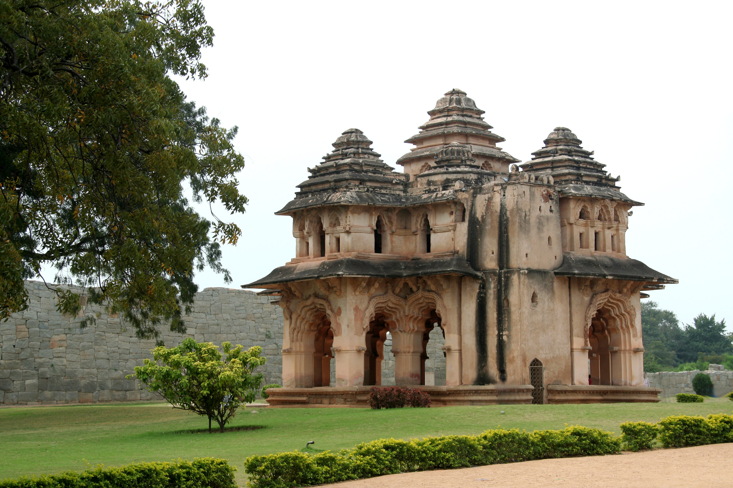 lotus mahal hampi scaled